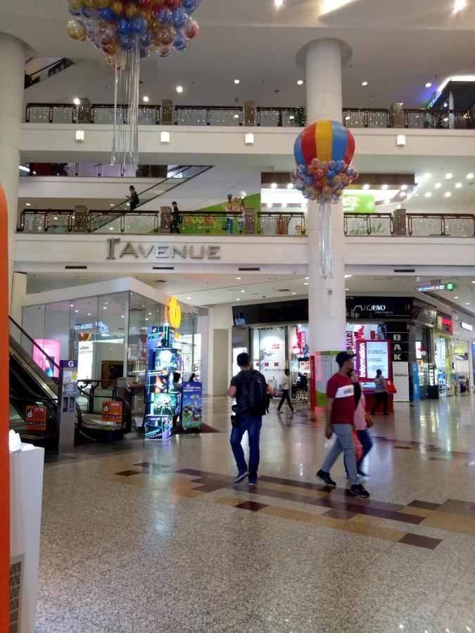 Family Apartment At Times Square Kuala Lumpur Buitenkant foto